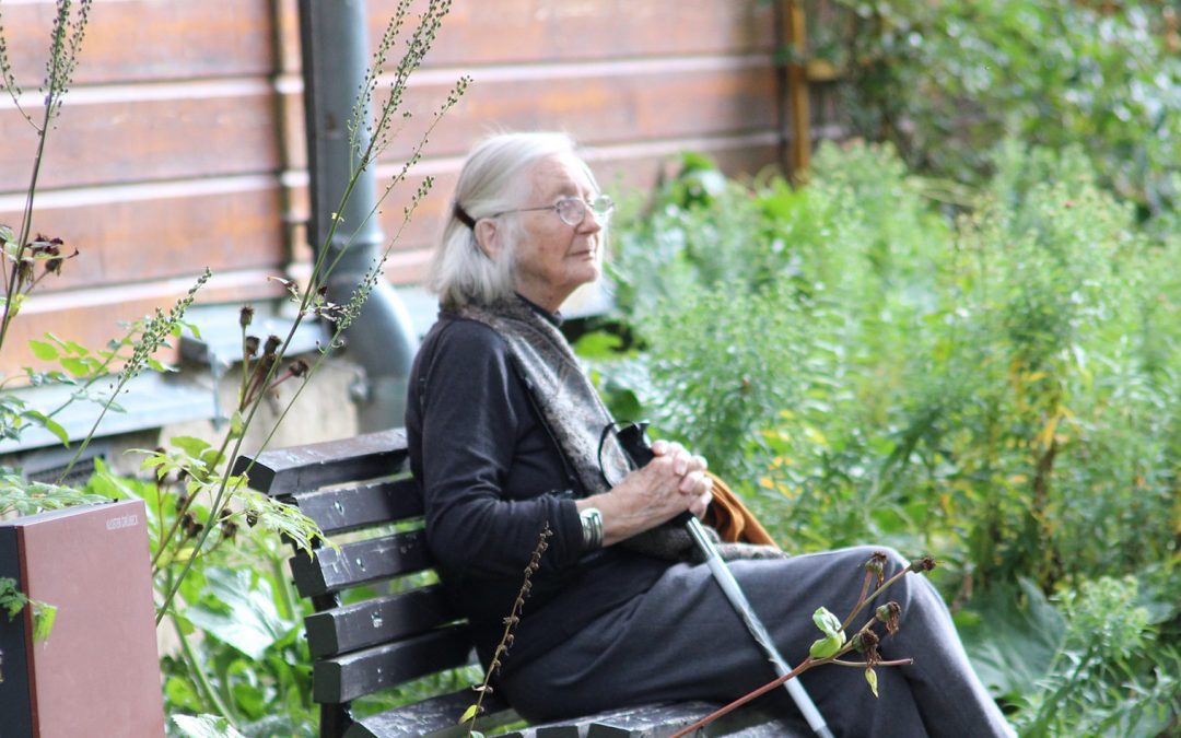 Stärkung der Teilhabe älterer Menschen – gegen Einsamkeit und Isolation